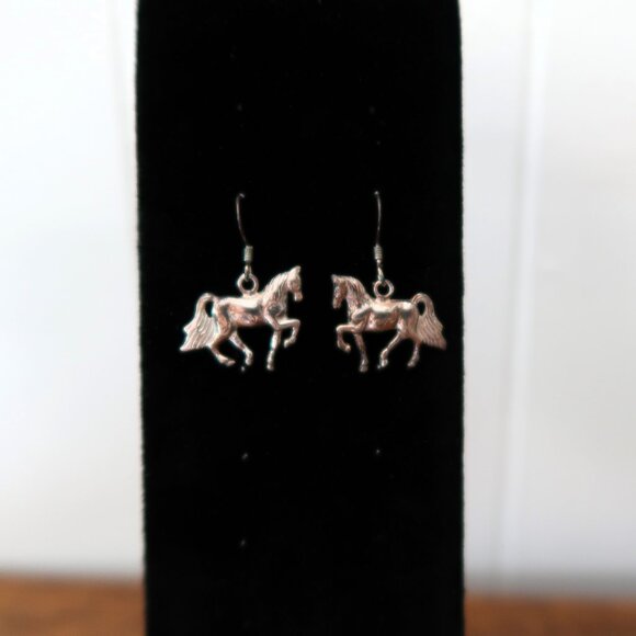 Marked 925 Silver Horse Shaped Western Style Earrings - Picture 2 of 5
